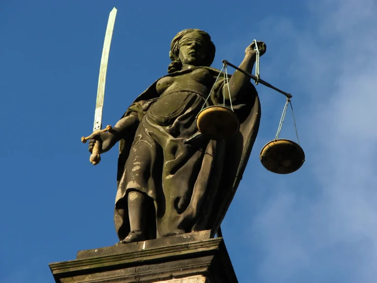 Advogado Criminalista em Vila das Oliveiras - Belo Horizonte - Minas Gerais